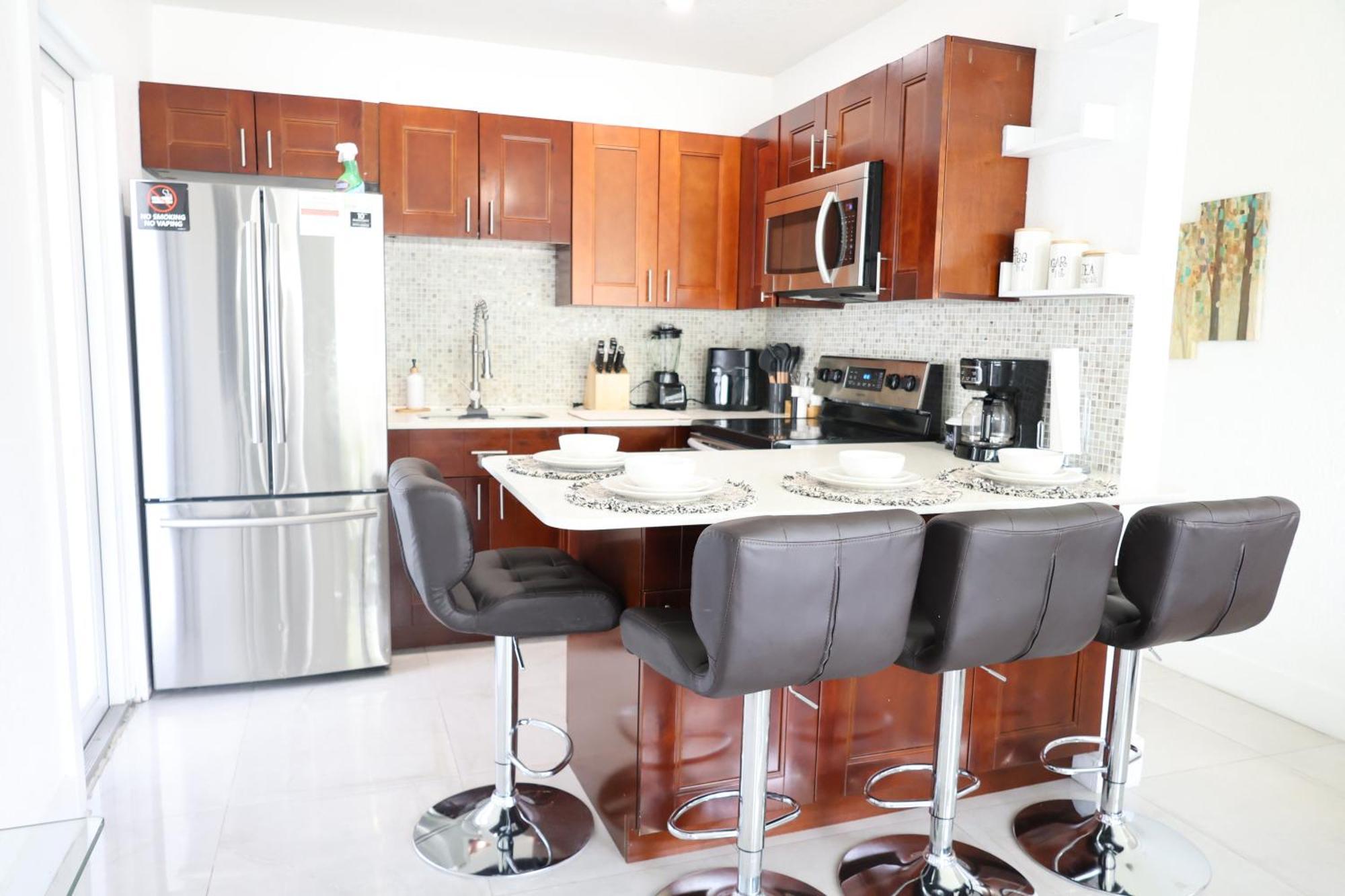 Holiday home Great Luxe House Near Downtown & Marina In *