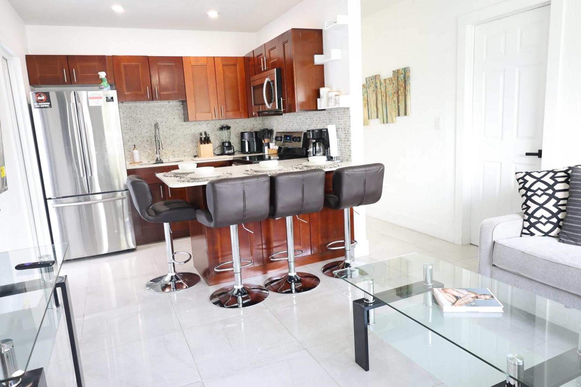 Great Luxe House Near Downtown & Marina In Holiday home